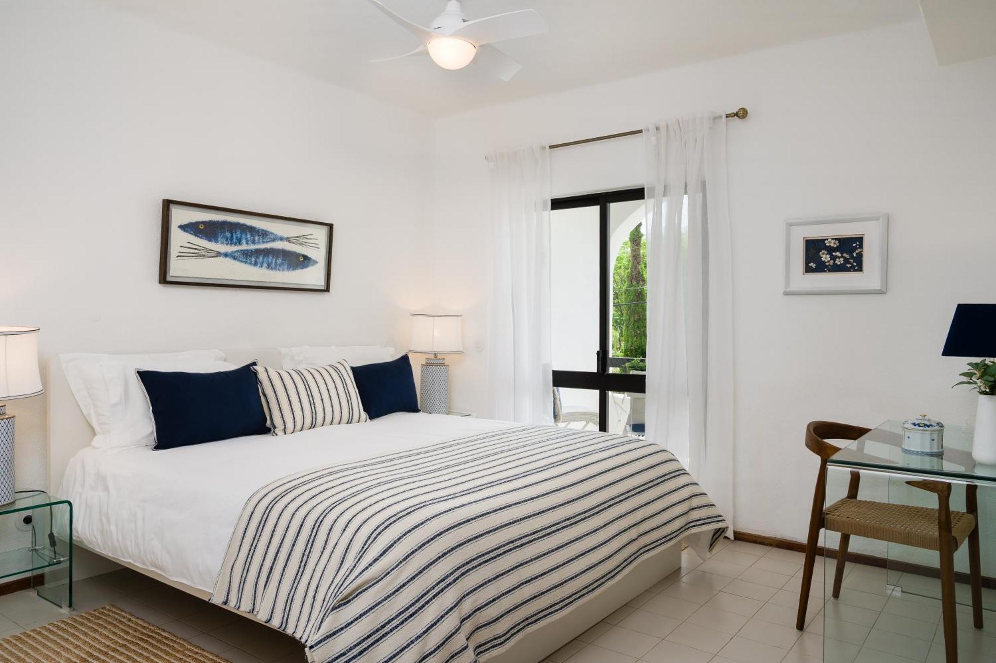 Clifftop - Pool, Private Terrace, Garden & Paddle Boards Villa